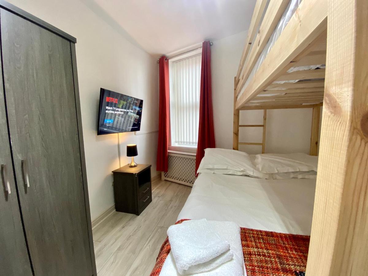 Simpson Beach View Apartments By Blackpool Service Apartments المظهر الخارجي الصورة